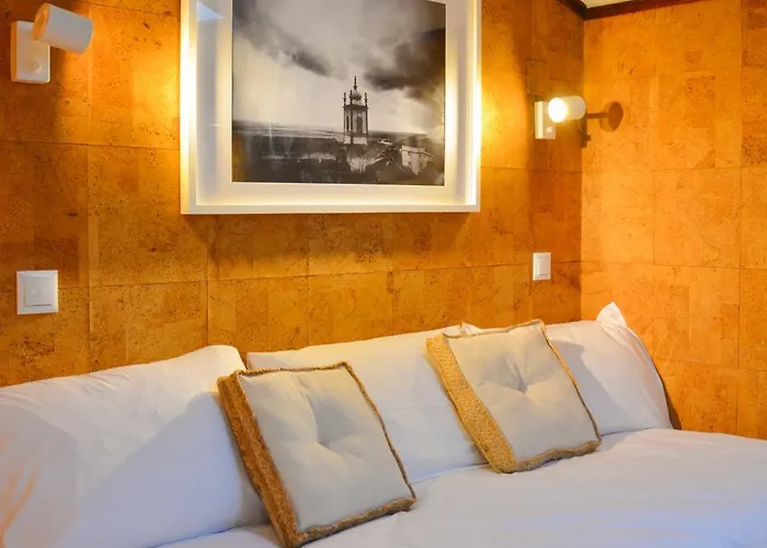 Casa Azul - 2min Walk To The Beach, In The Historical Center Of * Sesimbra
